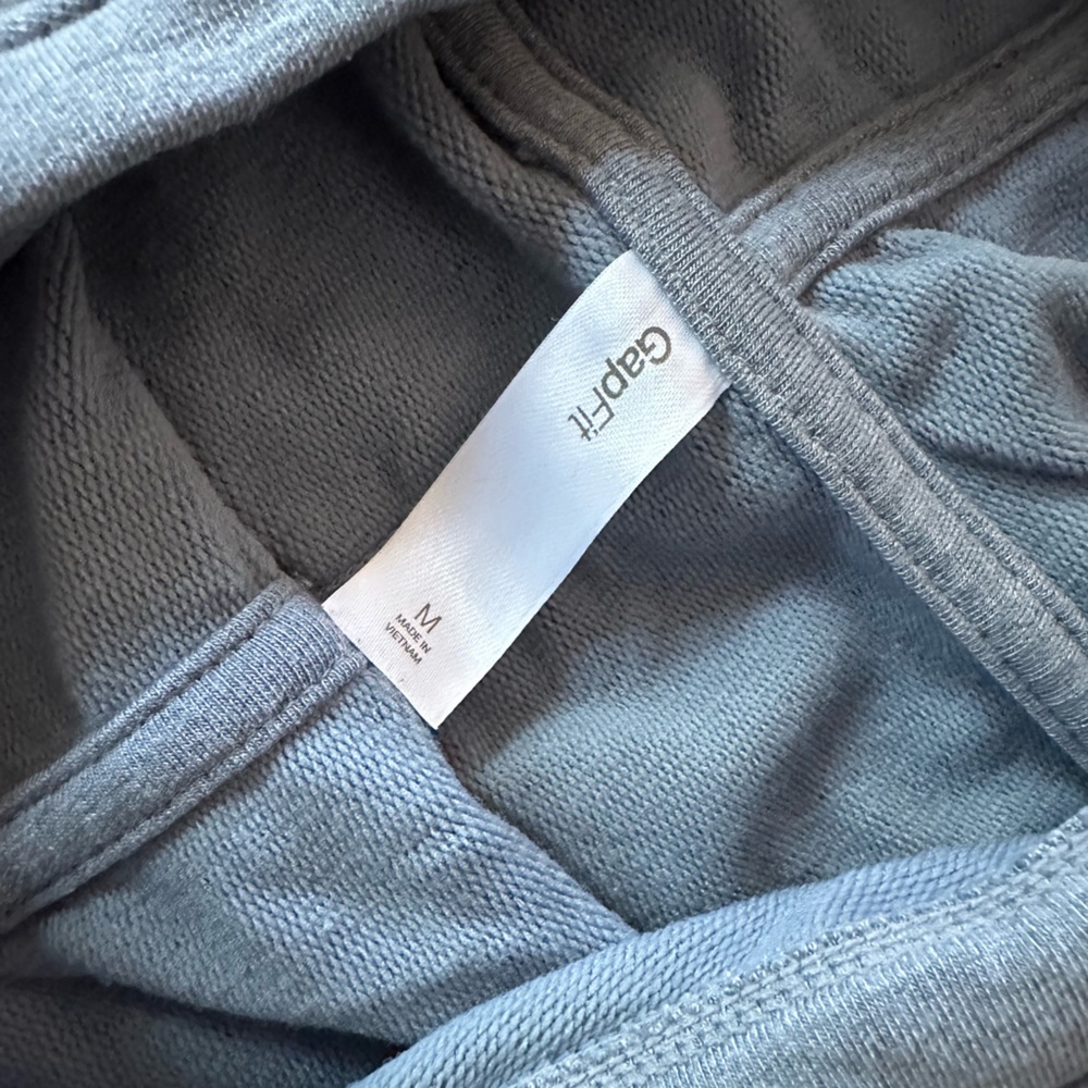 Hooded pullover - Picture 2 of 2